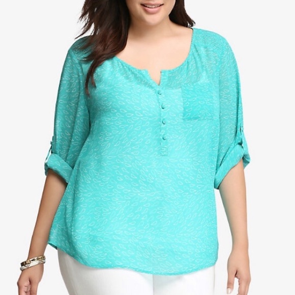 torrid Tops - FINAL🚨Torrid button up sleeve teal bird print top 4